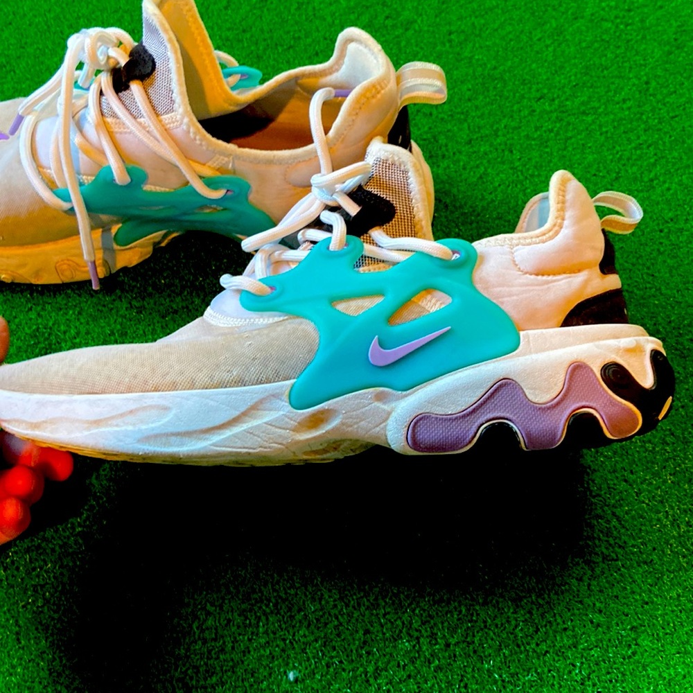 Nike prestos size 10 turquoise and purple
